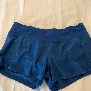 Lululemon speed up short size 10